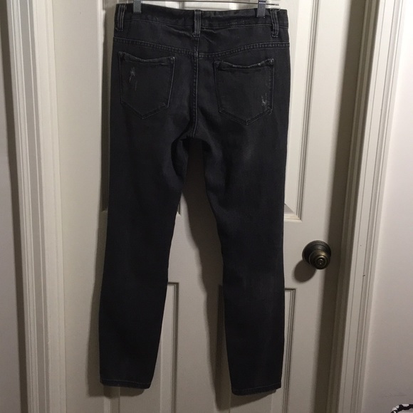 Free People Distressed Jeans. Size 28. - Picture 3 of 3